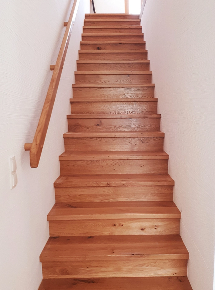 Betontreppe-Gelaender (2)