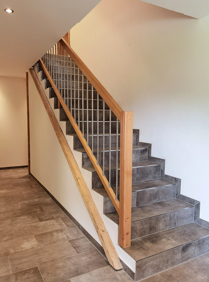 Betontreppe-Gelaender (7)