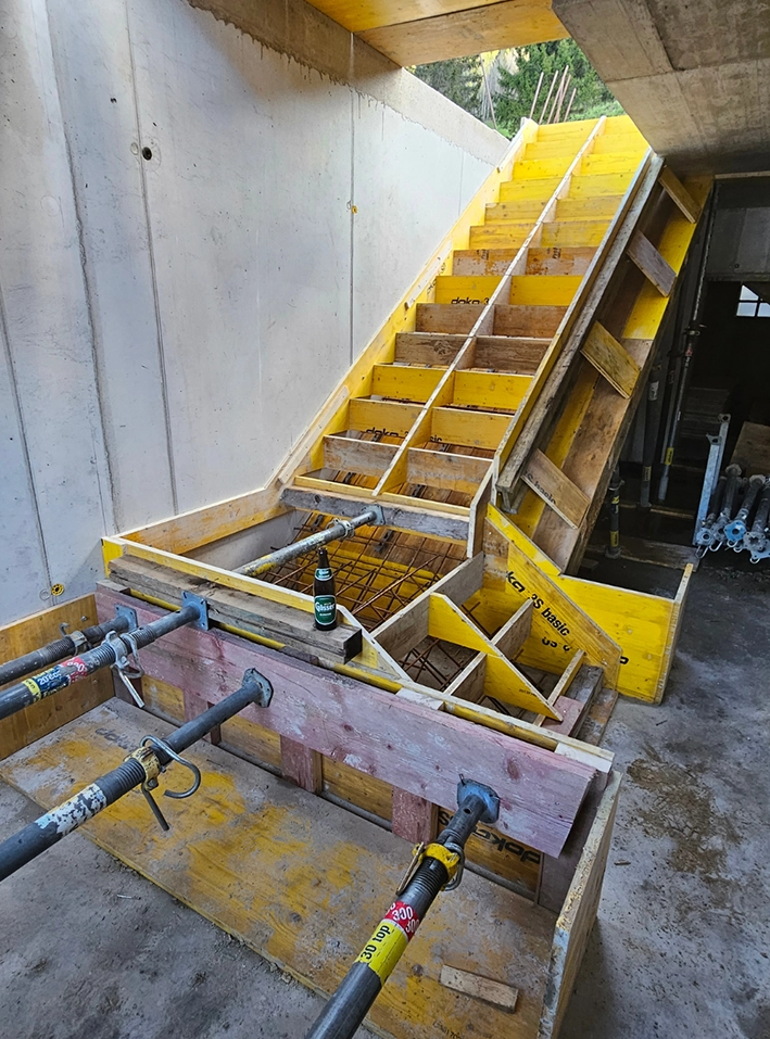 Einschalung-Betontreppe