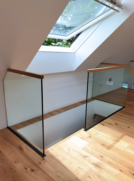 Galerie-glasgelaender (3)